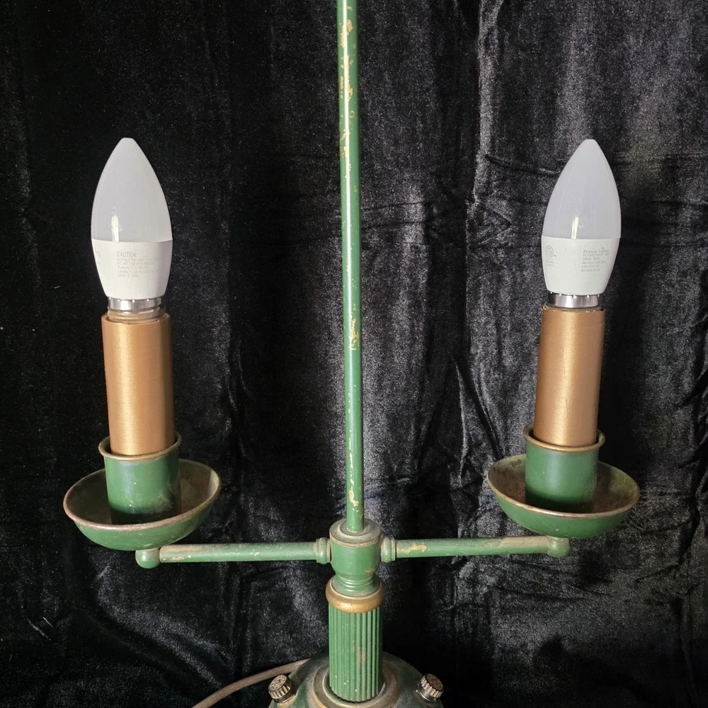 VTG Toleware Bouillotte-style Green 3-way lamp, 2 Arm w Shades. Mix of Old & New